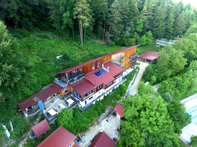 Find a ski Instructor in Hirschbach Berg und Skiteam jura alpin - Manfred Salcher Find a ski Instructor in Hirschbach Berg und Skiteam jura alpin - Manfred Salcher