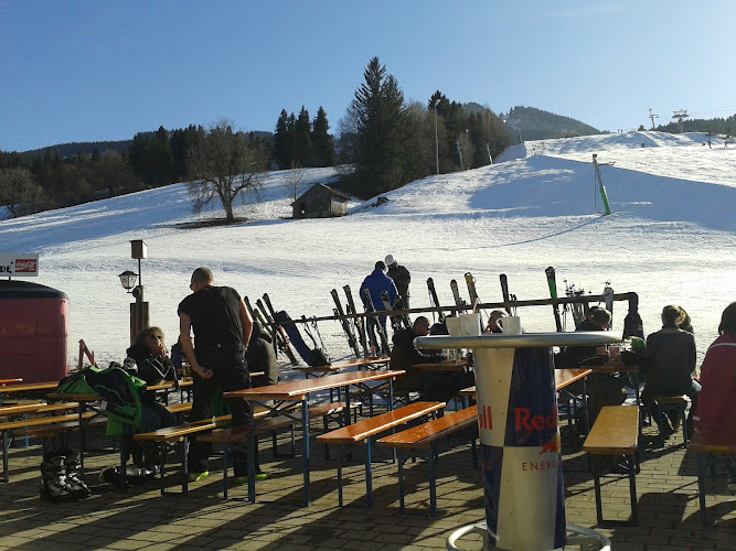 Find a ski Instructor in Nesselwang Skischule Nesselwang & Skiverleih Allgaier am Parkplatz der Alpspitzbahn Find a ski Instructor in Nesselwang Skischule Nesselwang & Skiverleih Allgaier am Parkplatz der Alpspitzbahn