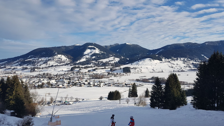 Find a ski Instructor in Unterammergau Steckenberg Alm und Skilifte